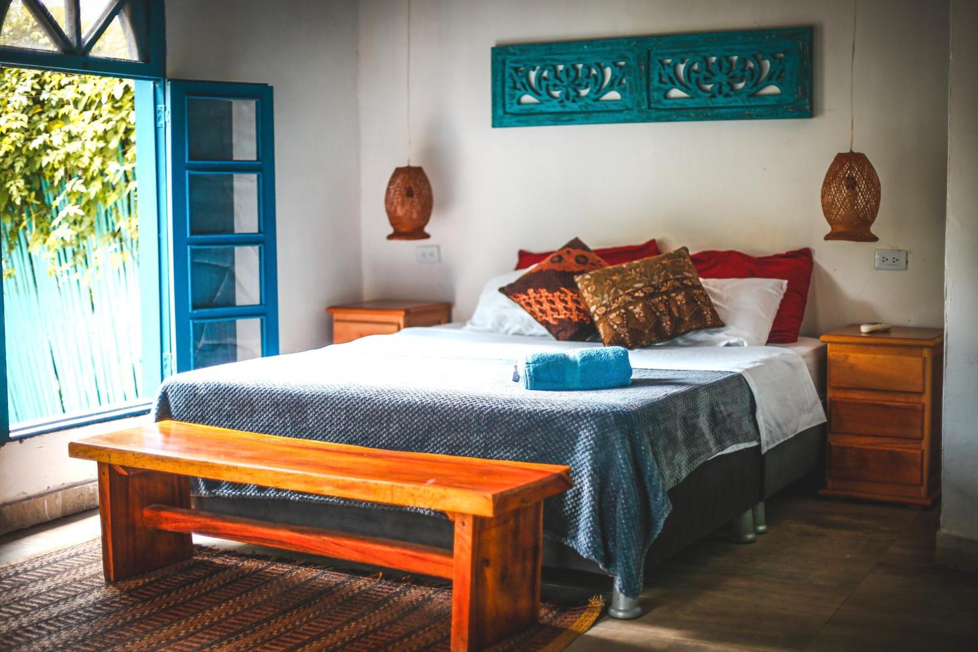 Hotel Renasci Palomino Extérieur photo